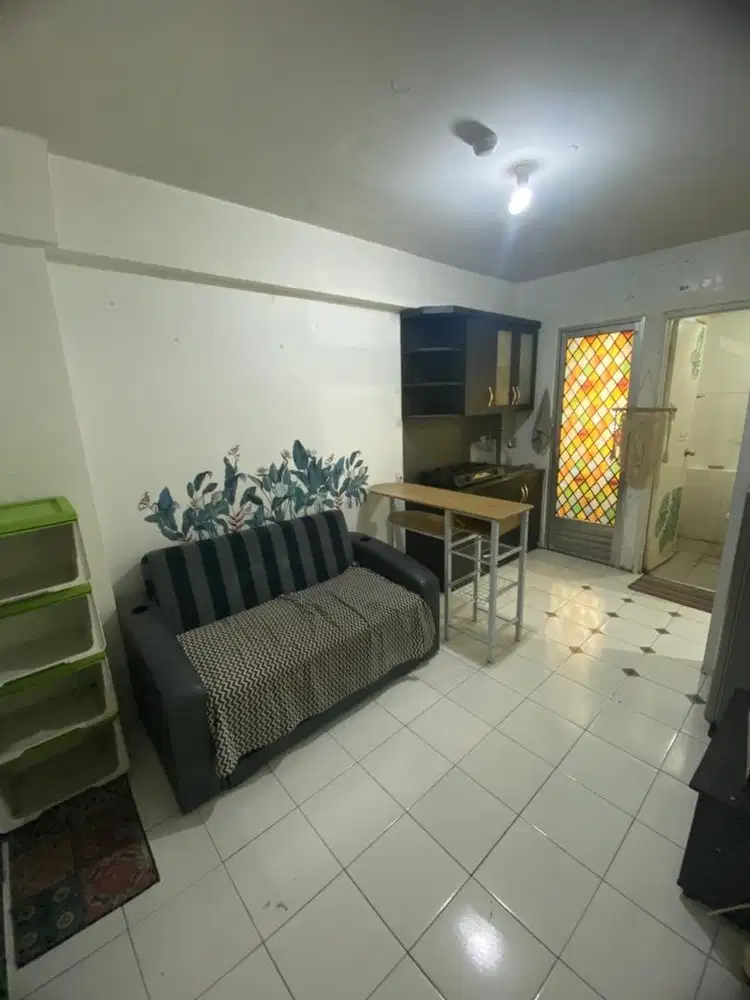 Disewakan Unit Apartemen Kalibata City tower Borneo Lt 7 Pojok