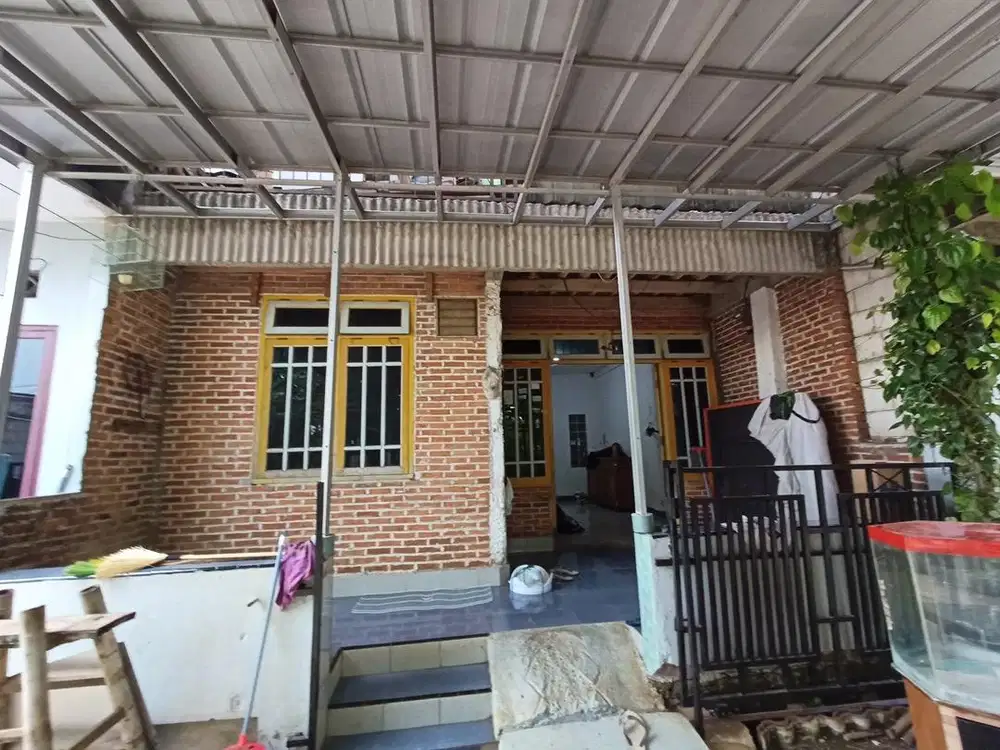 Di Jual Rumah Tingkat 2 di Citayam
