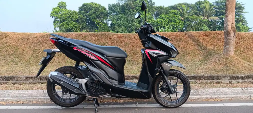 Honda Vario 125 geN1 2019 antik kilometer rendah pajak super panjang
