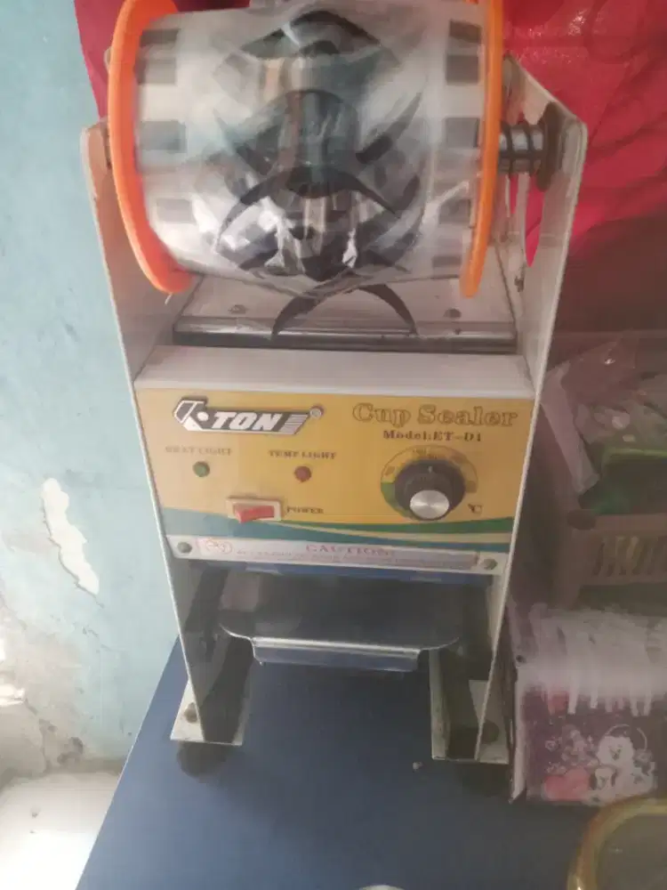 Mesin press cup