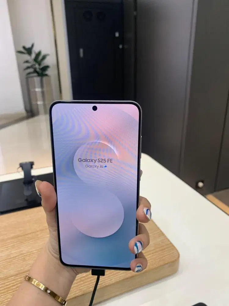 Samsung Galaxy S25 FE