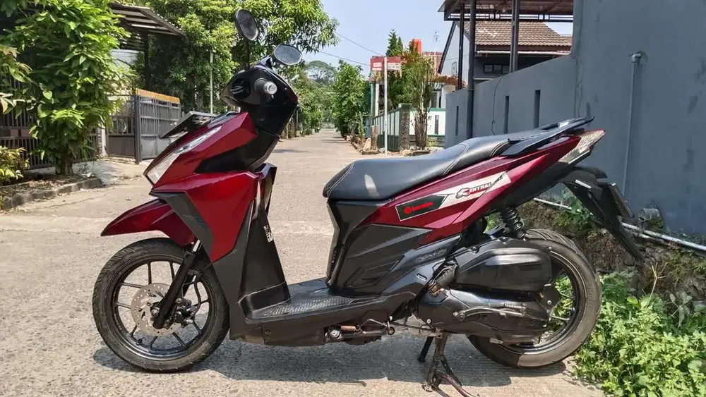 58@: PAJAK OF B DKI VARIO150 LED 2015