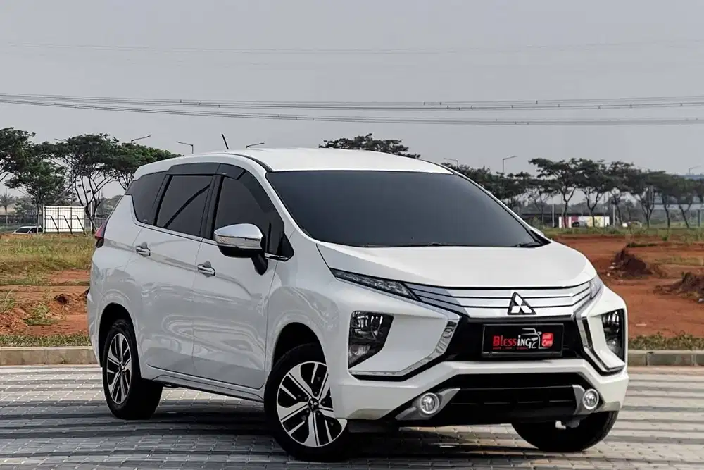 Mitsubishi Xpander Ultimate 1.5L AT Matic 2018 Putih Mutiara. RECORD!!