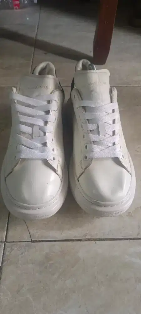 Sepatu branded Alexander Mcqueen original
