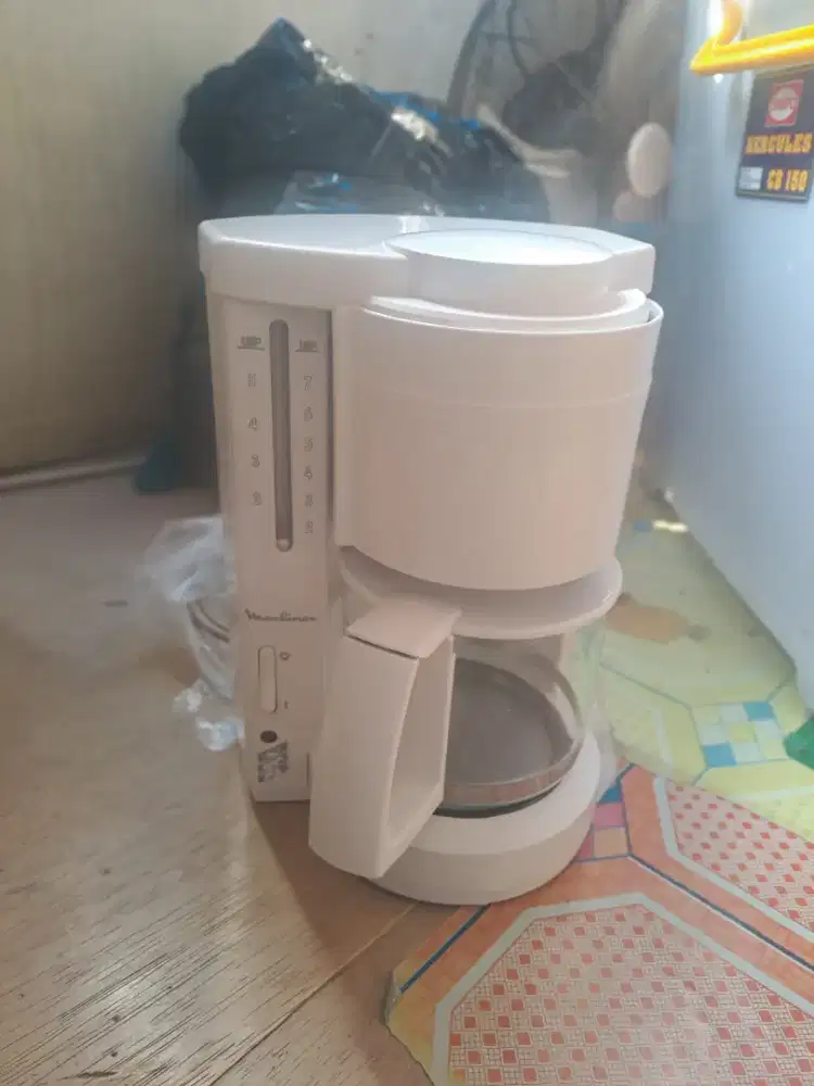 Alat kopi untuk minum