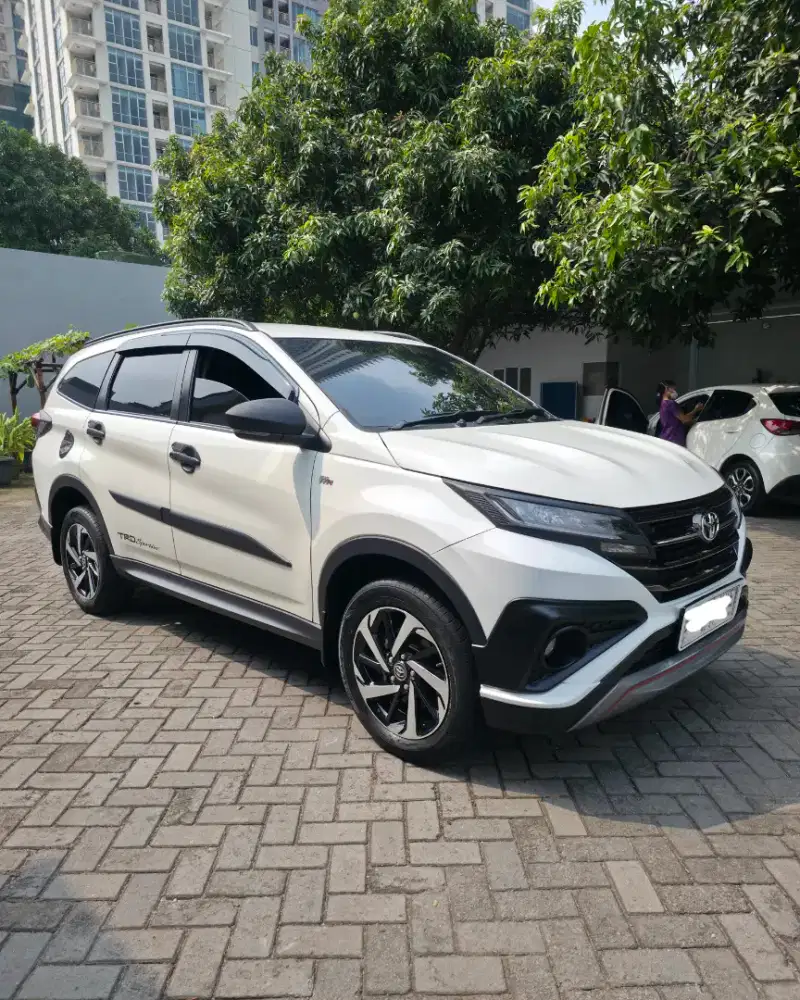 Dijual Toyota Rush TRD Sportivo AT 2020