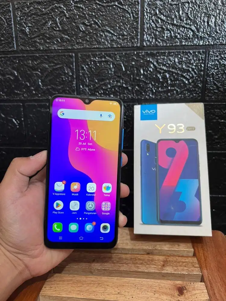 Vivo y93 3/32gb