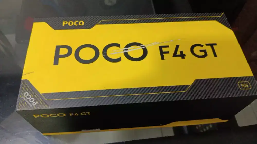 Poco F4 GT 12/256