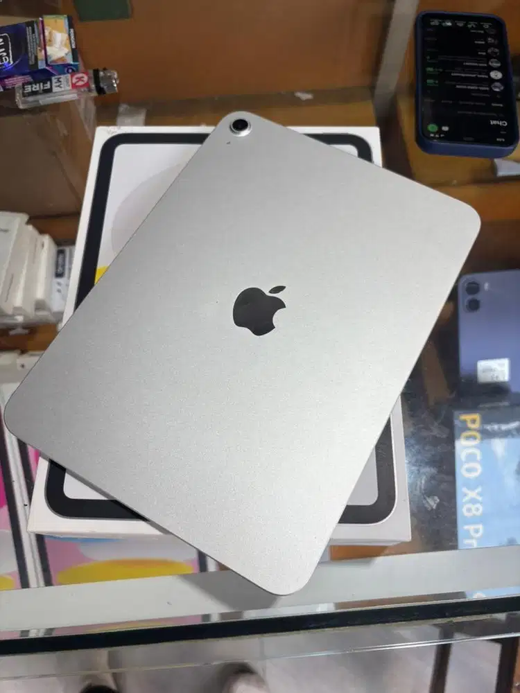 iPad Gen 11 128gb iBox like new