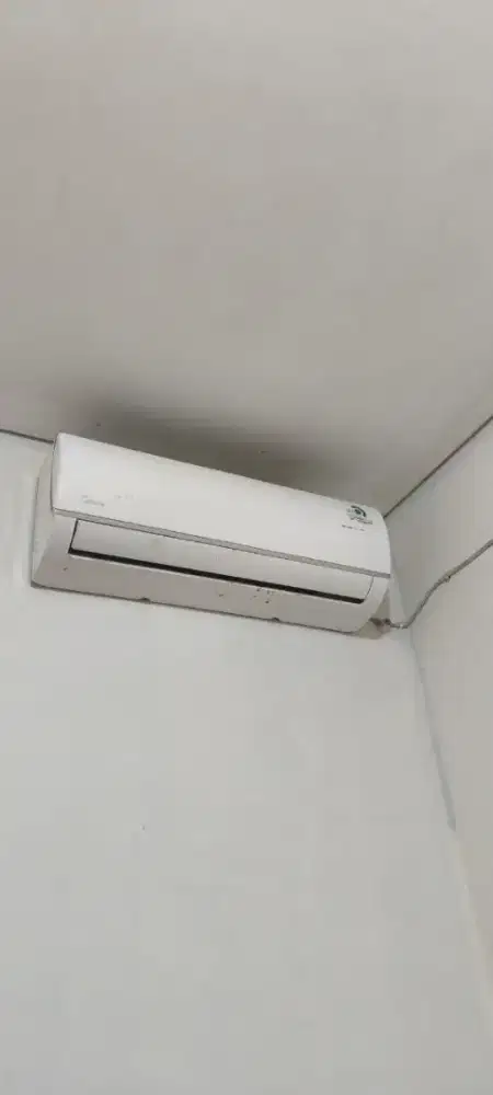 AC midea 1pk dingin