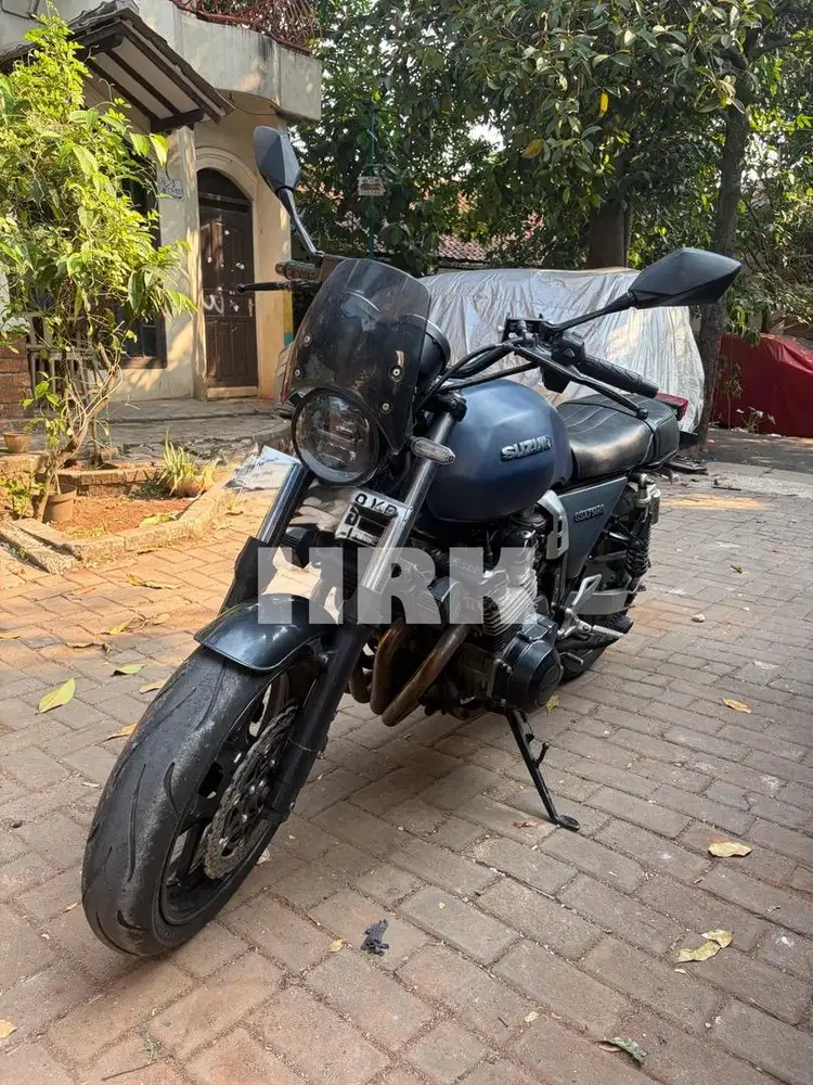 JUAL CEPAT: SUZUKI GSX 750cc