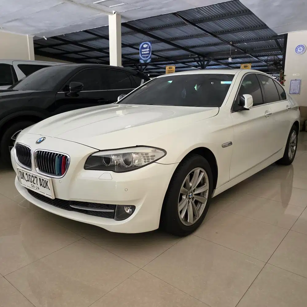 BMW 520i 2012 Automatic