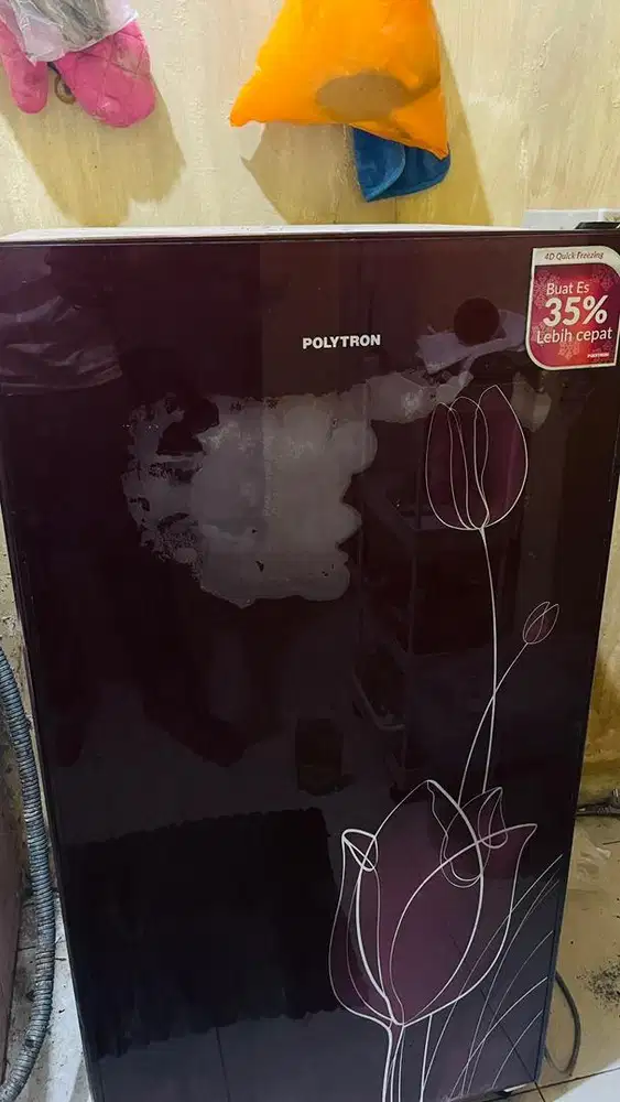 Kulkas Polytron