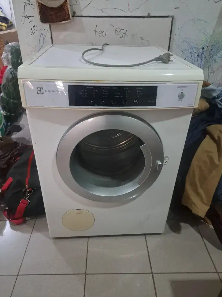Mesin dryer/pengering Electrolux