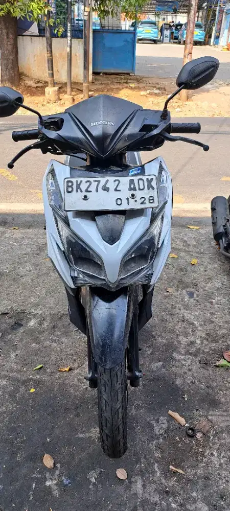 Di jual motor vario 2012