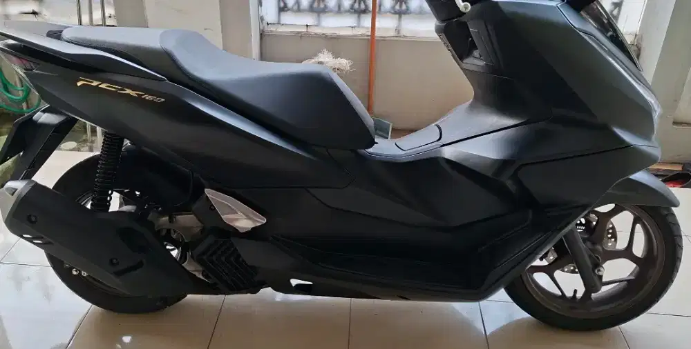 Honda pcx 160 abs tahun 2025