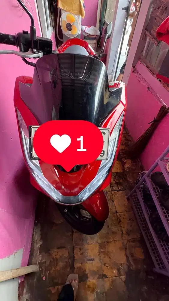 Honda PCX tahun 2024