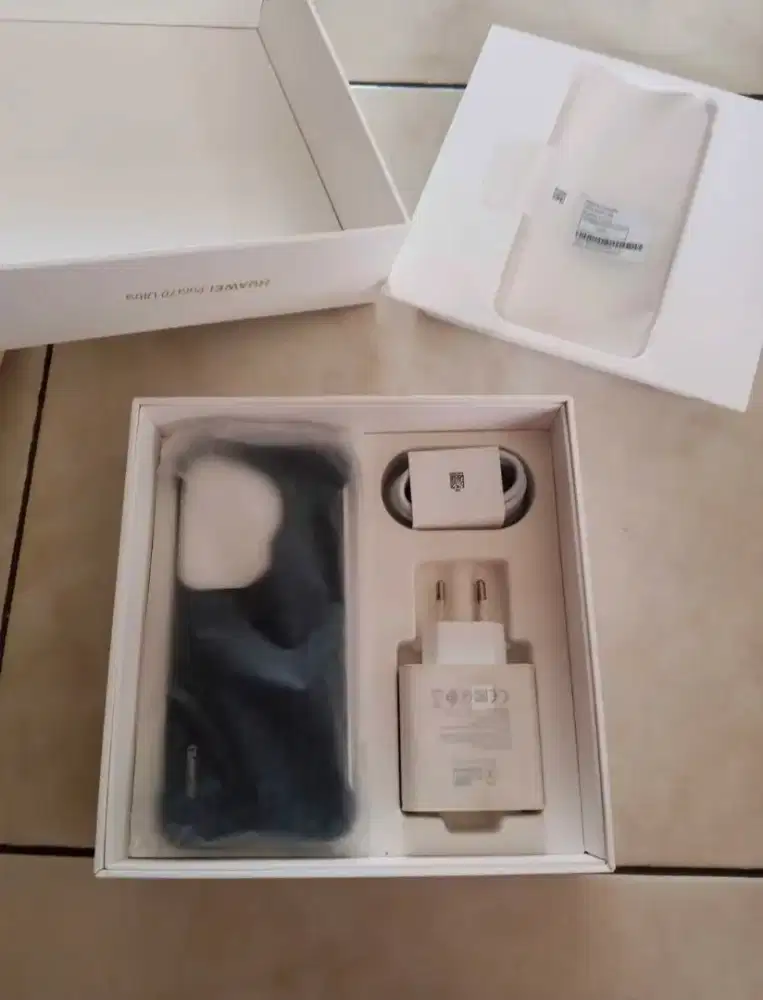 Huawei Pura 70 Ultra 16/512 fullset. garansi on