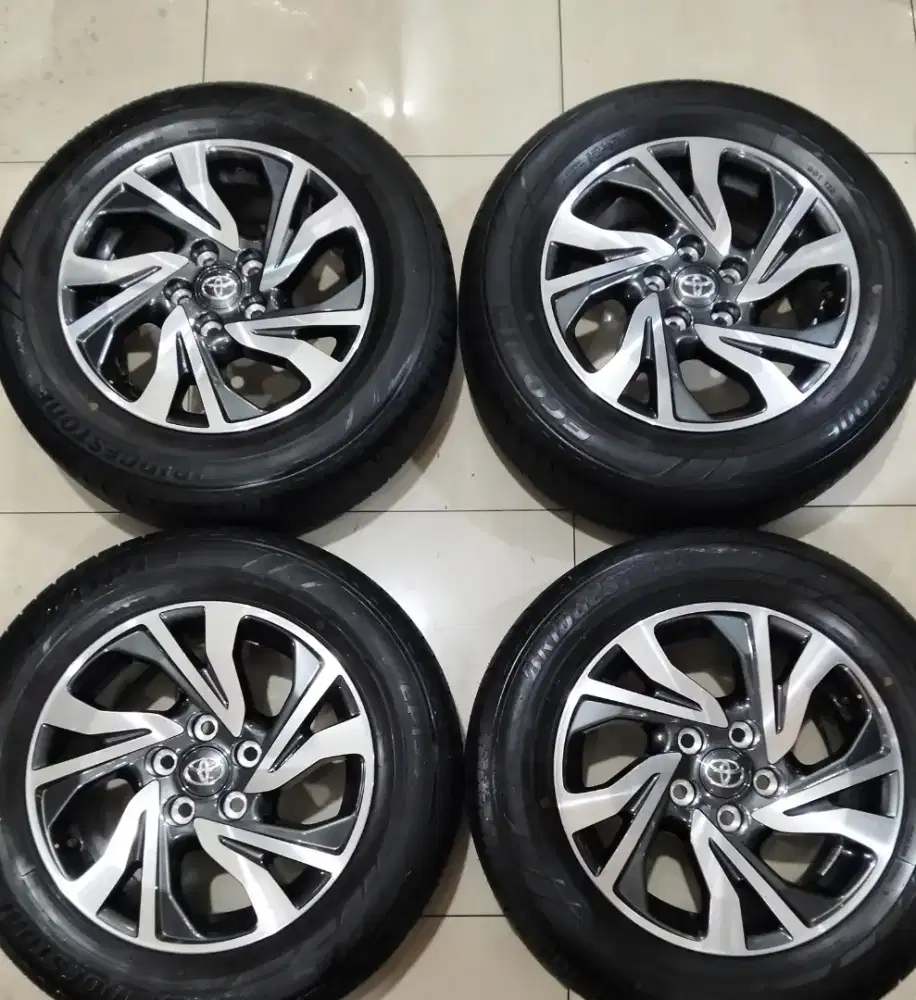 velg OEM original Innova reborn facelift 2026