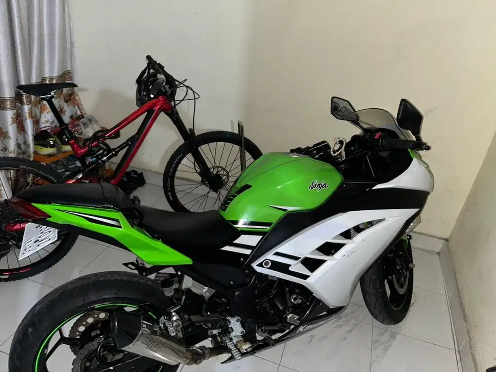 Di jual ninja 250 cc fi