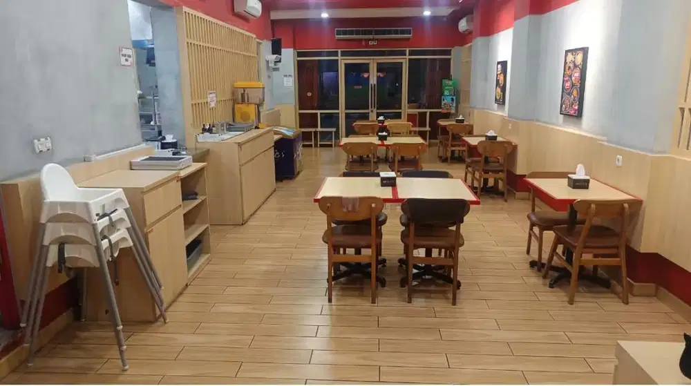 Meja dan kursi ex restaurant