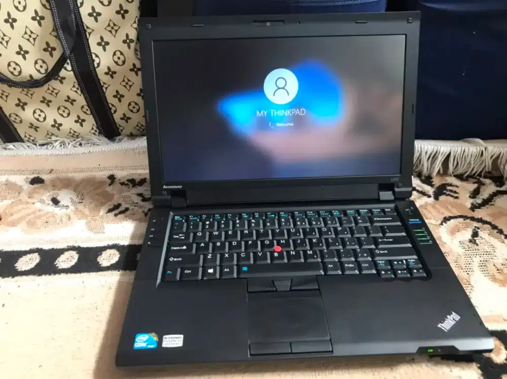Jual laptop Lenovo Thinkpad RAM 4