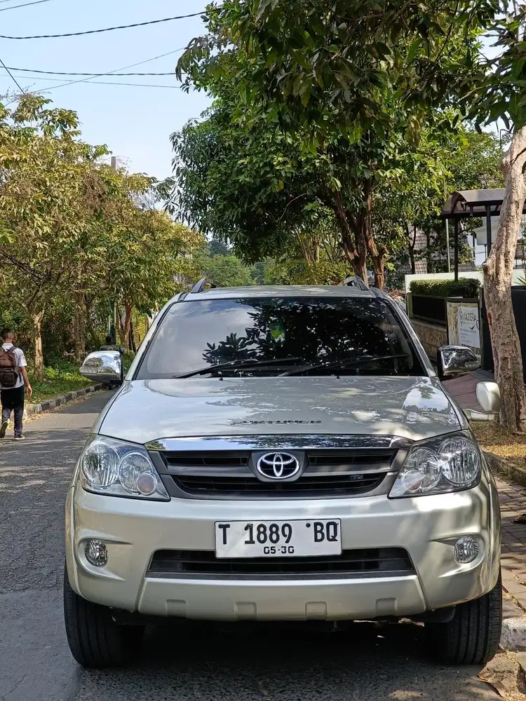 Fortuner G bensin tahun 2008/tt boleh cash lebih bagus