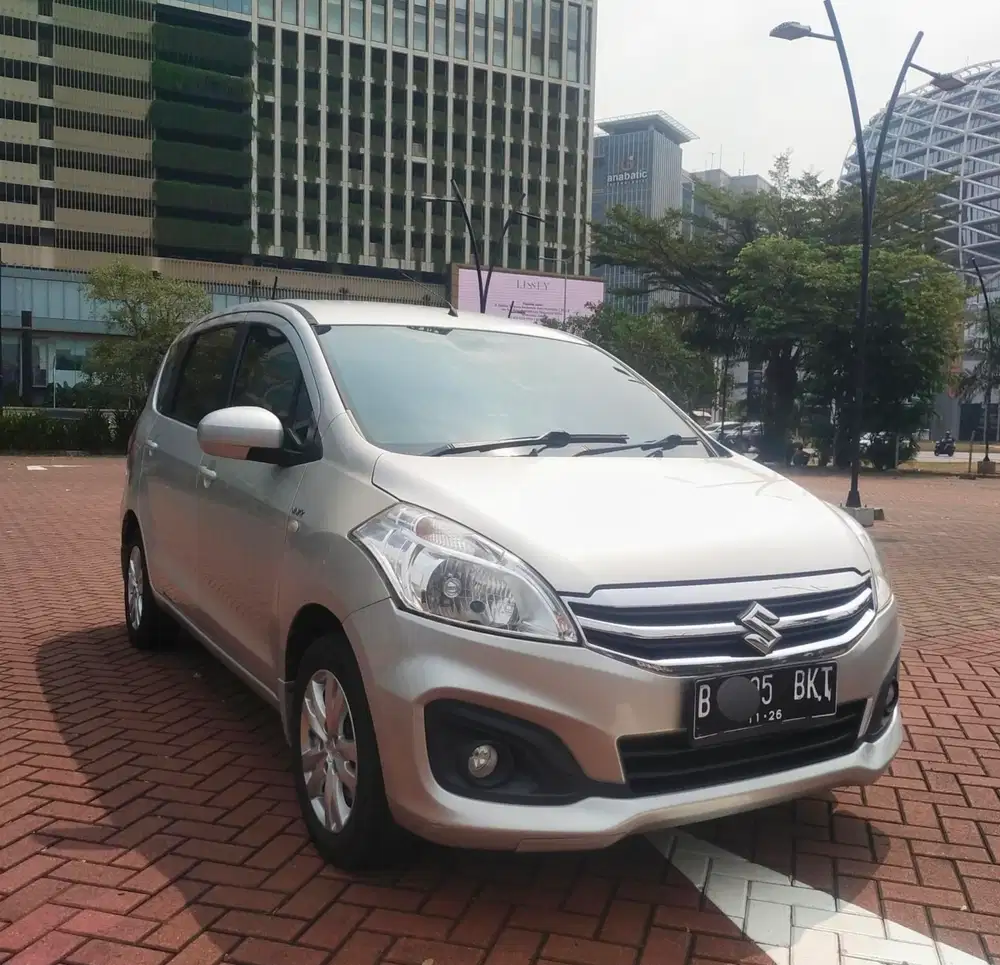 Ertiga Gl matic 2016 DP 15 juta murah
