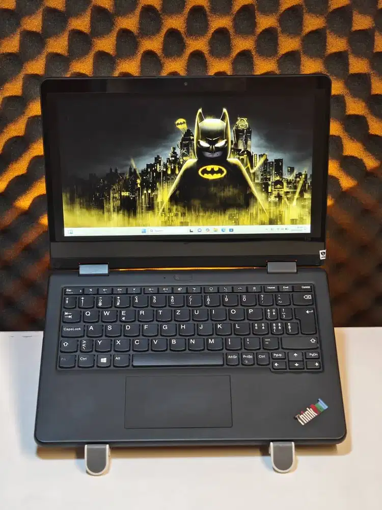 Lenovo ThinkPad Yoga 11e Gen 6 Touchscreen i5-8200Y 8/256GB