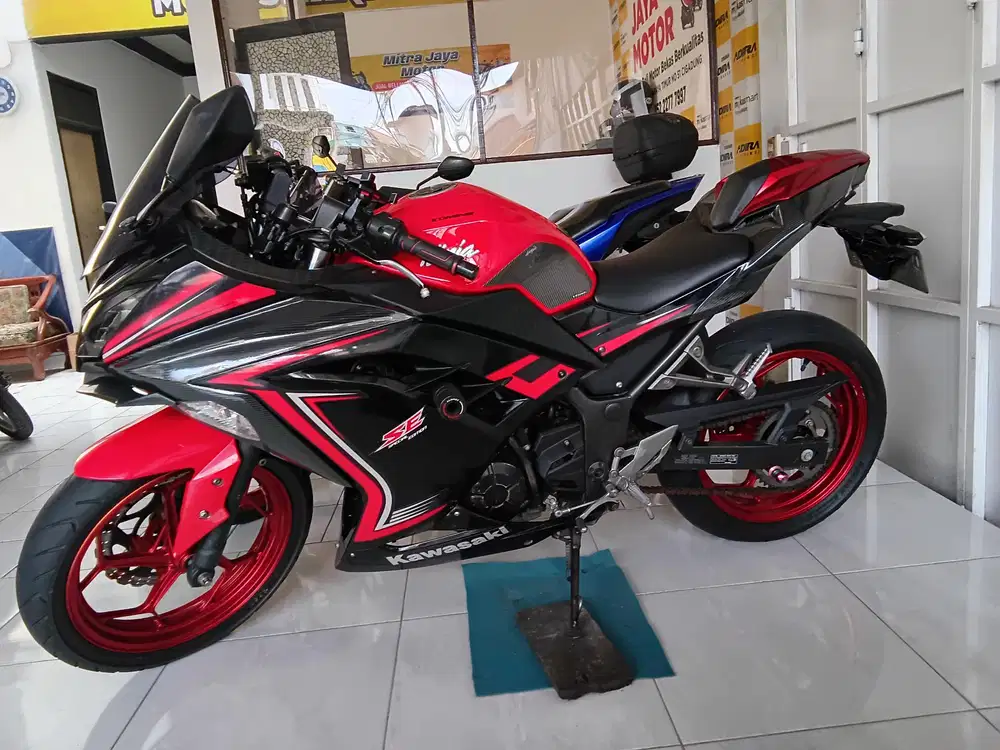 Kawasaki Ninja 250 FI SE Tahun 2015