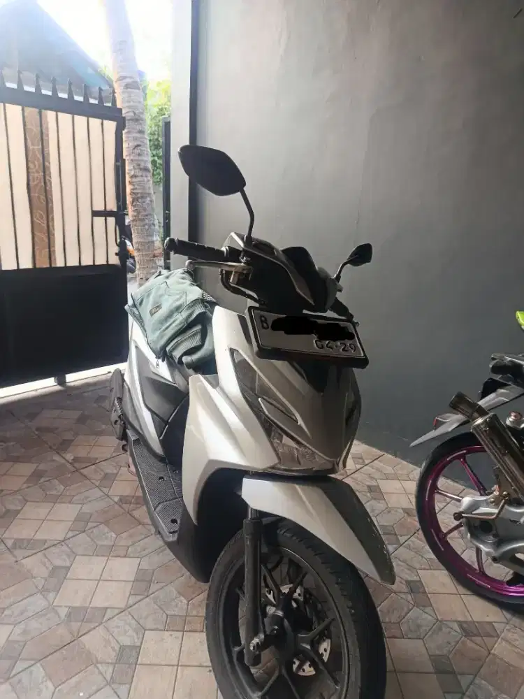 Honda beat cbs 2024 SS BPKB FAKTUR HARGA MASIH BISA NEGO YA BOS