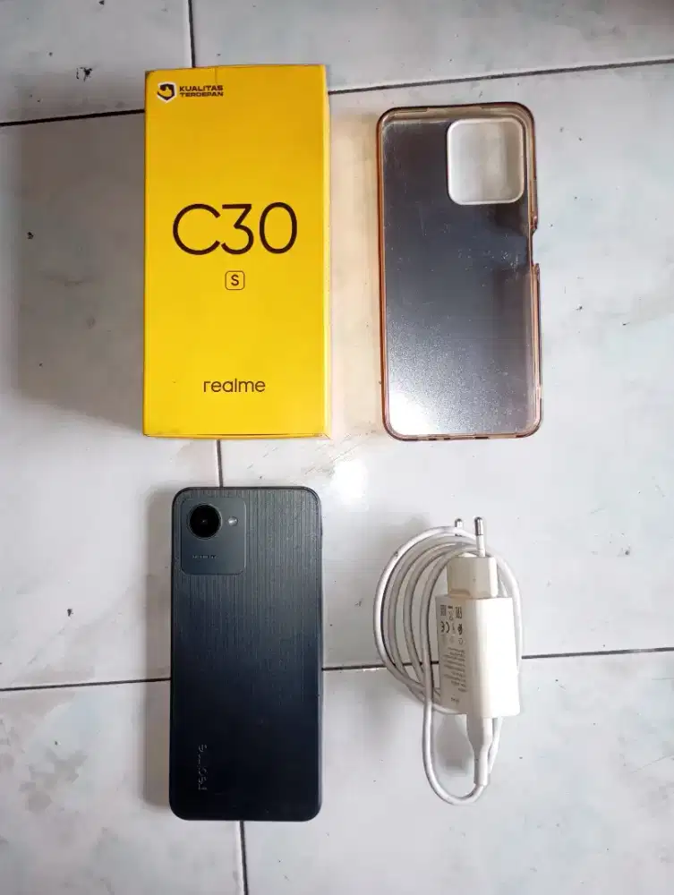 realme c30s ram 4/64