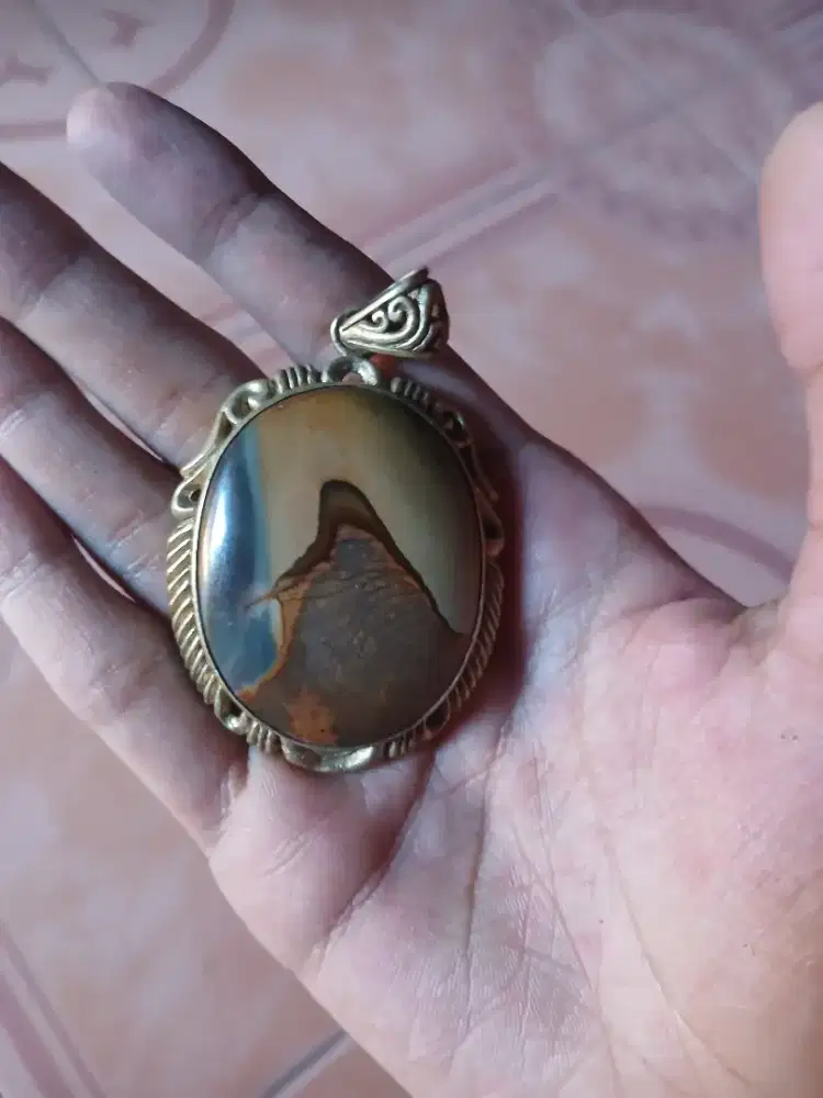 Kalung BATU PERKUTUT
