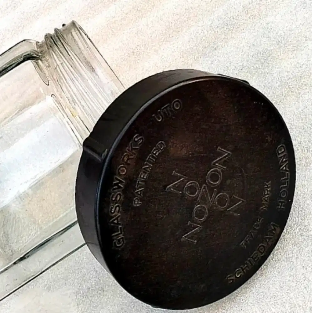 Nozon Humidor Scheidam Holland 1920 Barang Kuno Antik
