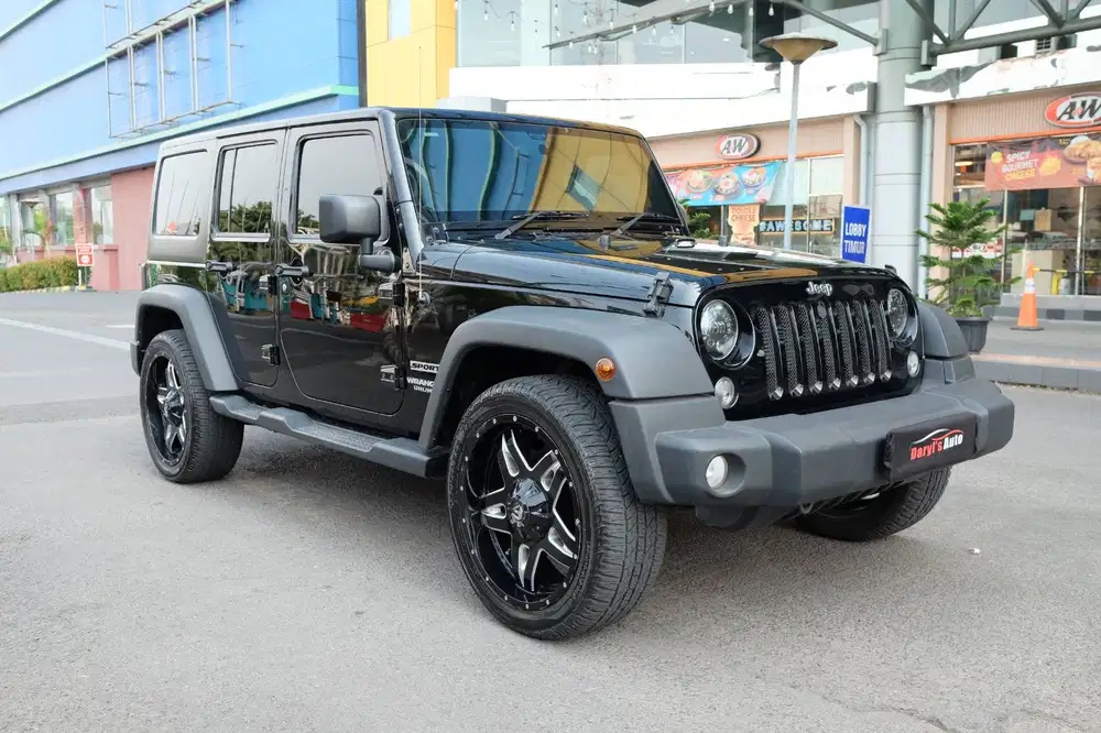 Low Km Jeep Wrangler Unlimited Sporr 3.0 Rubicon Pentastar 4x4 2015