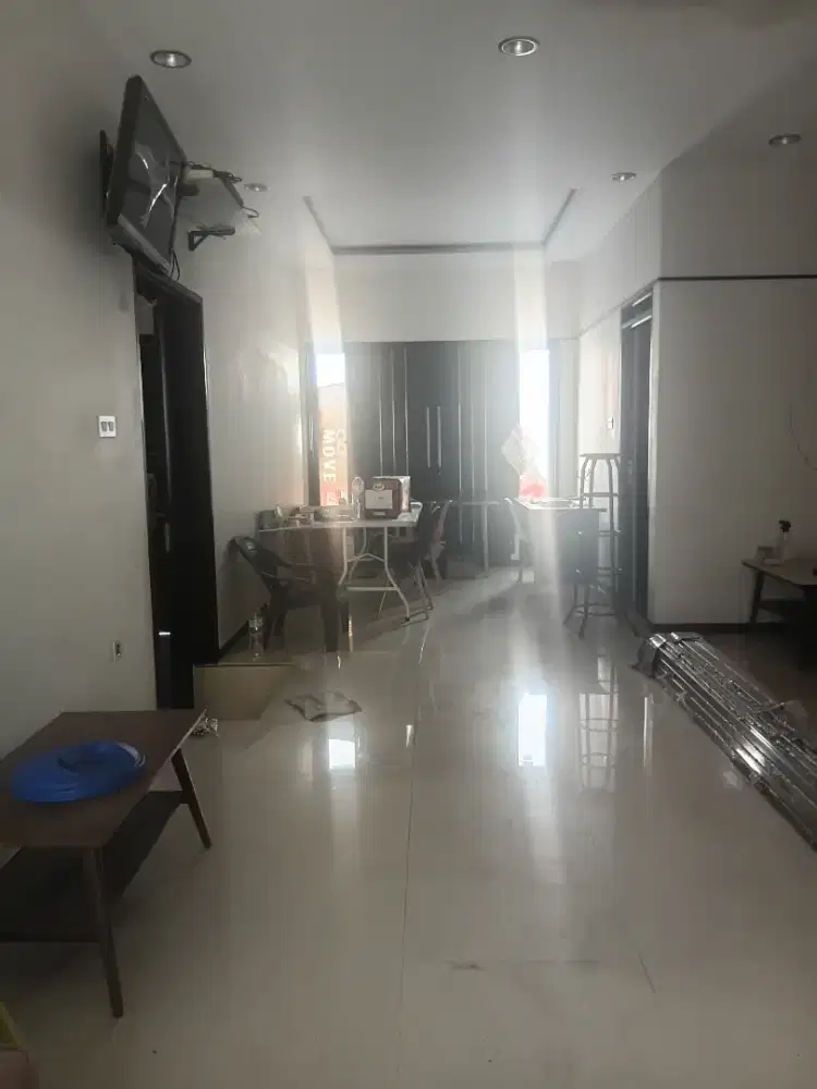 Rumah 3 Lantai di Komplek Elit Pusat Kota Cimahi
