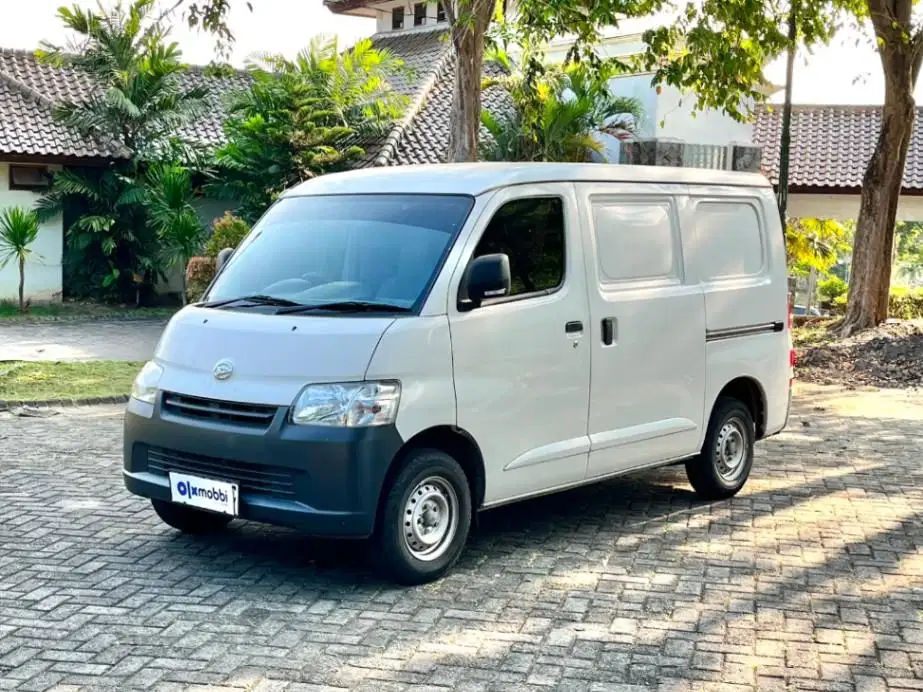 GRAND MAX 1.3 BLIND VAN MANUAL 2023