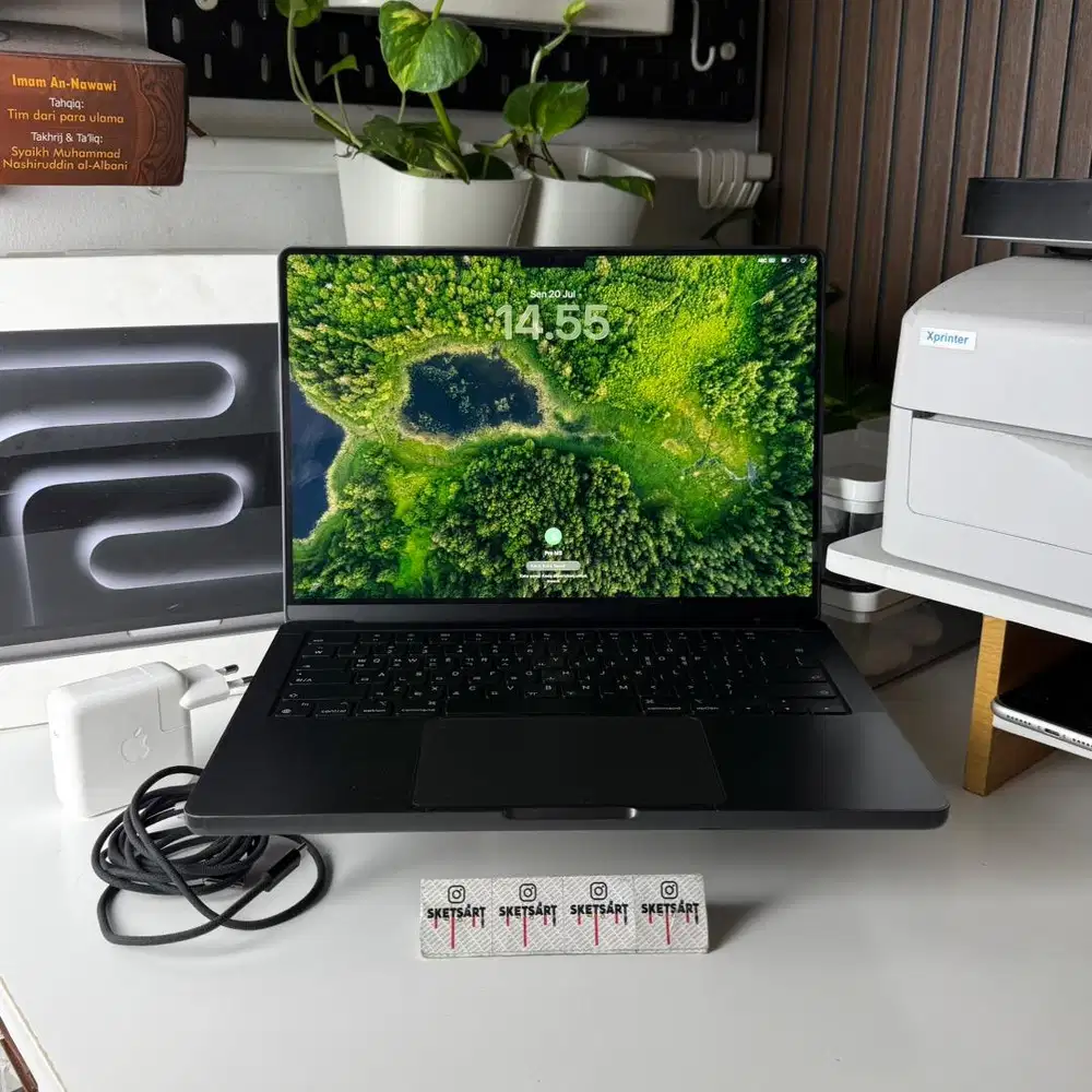 MacBook Pro M3 Pro 18/512gb Space Black Battery Health 100%