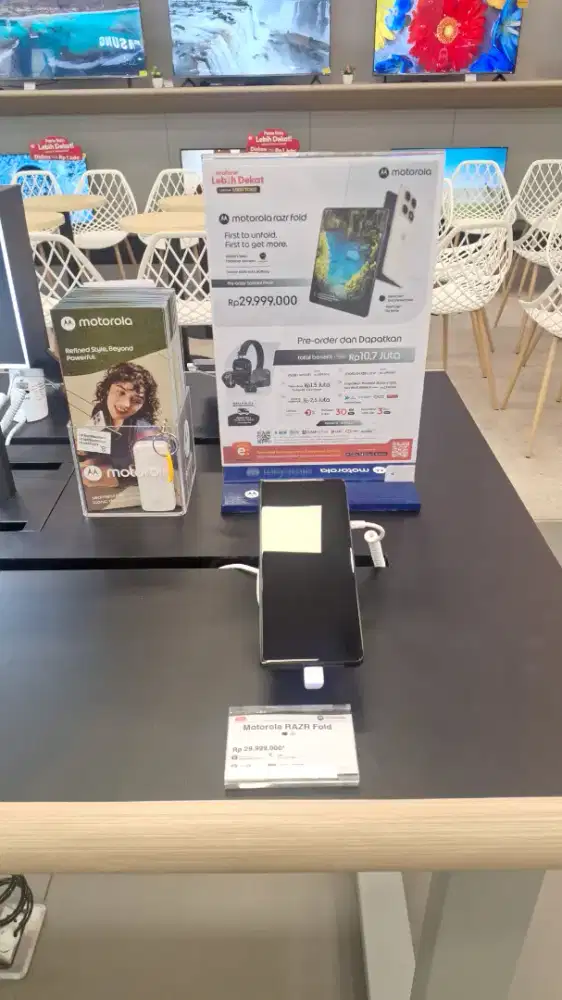 Menjual berbagai tipe motorola terbaru