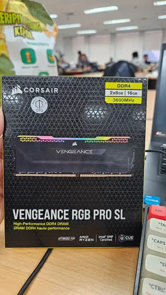 CORSAIR RAM Vengeance RGB 2x8GB DDR4 3600Mhz
