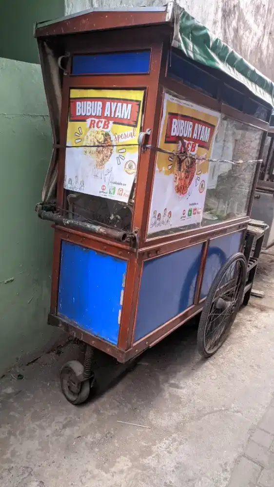 Gerobak bekas bubur ayam
