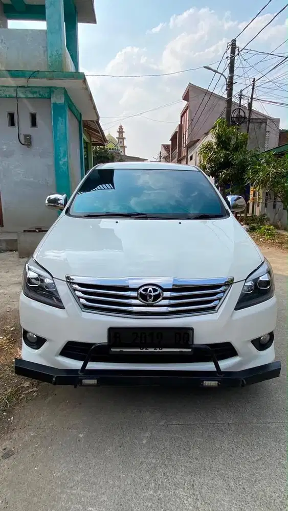 Innova diesel G 2013