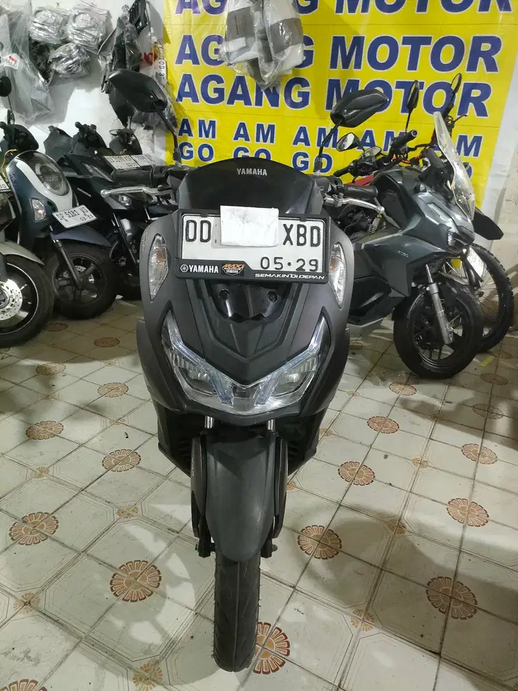 Yamaha Lexi ABS 155cc 2024 hitam
