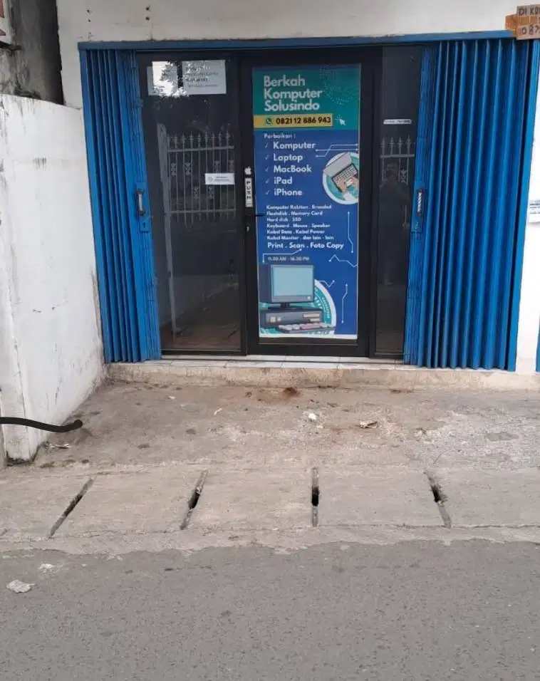 Disewakan Ruko pinggir jalan