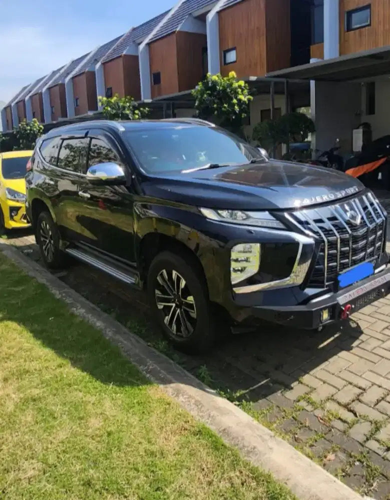 Pajero Sport 2.4 4x2 AT Sunroof405