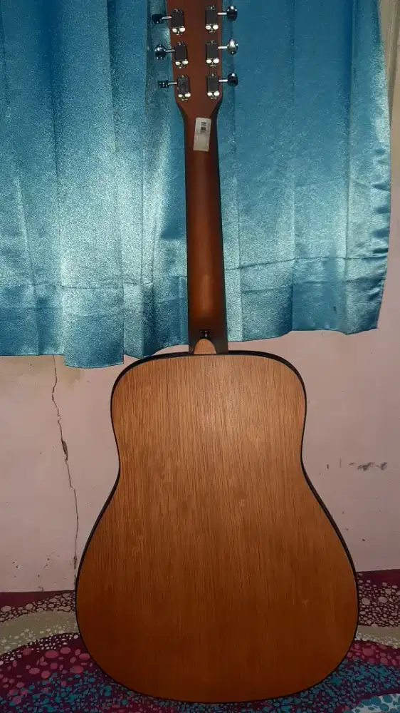 Gitar akustik yamaha fg junior