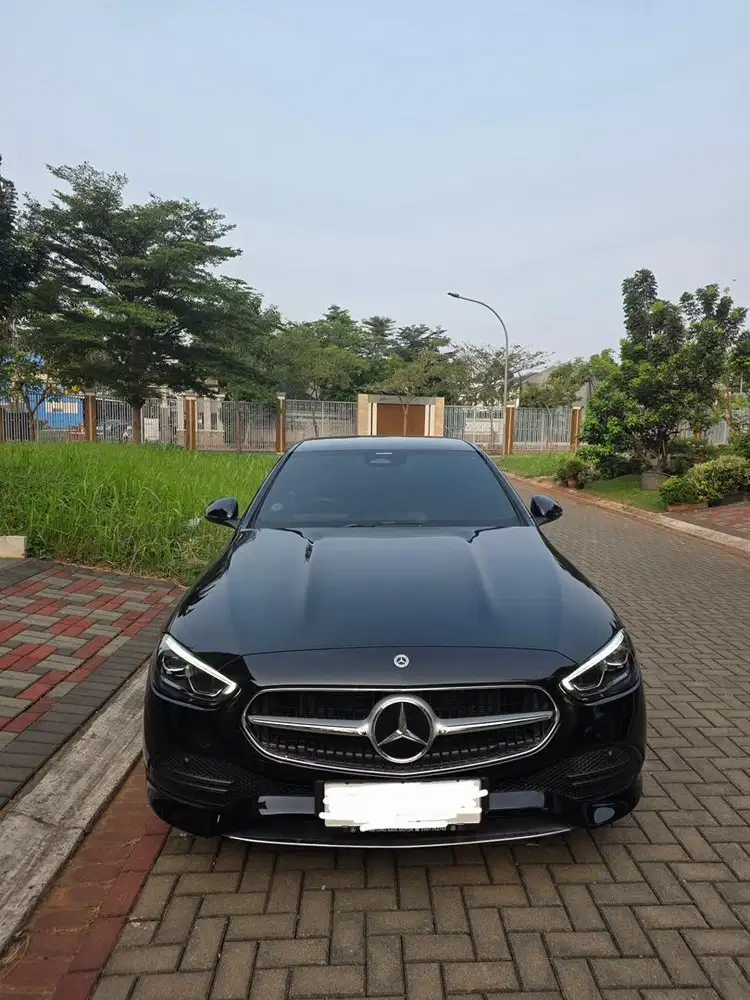 C200 AVG tahun 2024 Low Km 1200