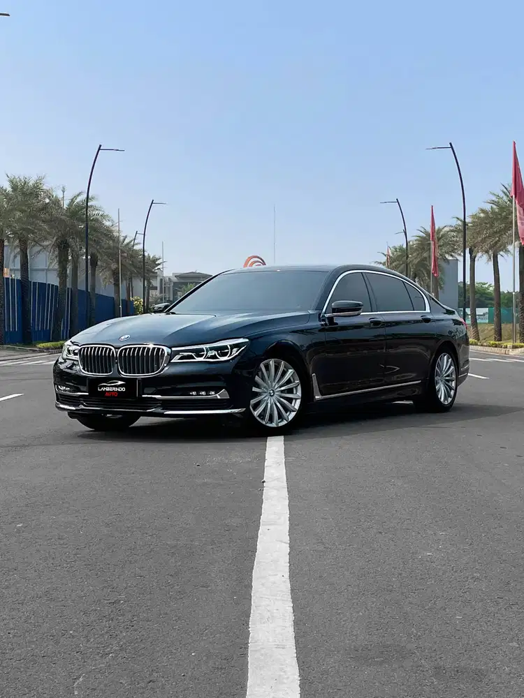 BMW 740Li PURE EXCELLENT G12 2017 LOW ODO !!