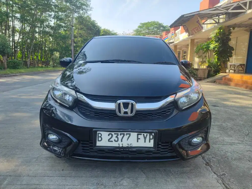 Honda Brio E MT 2021 Hitam