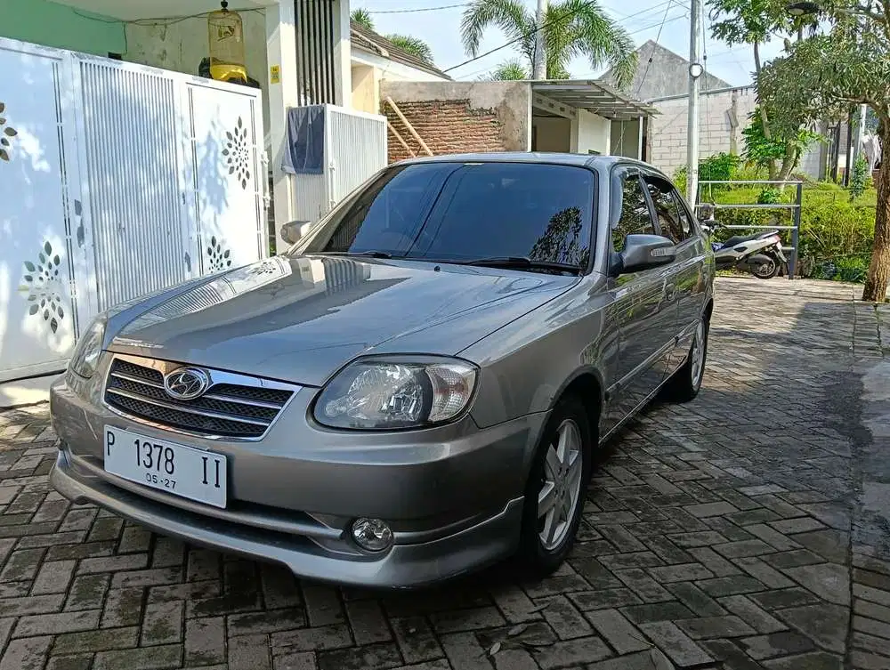 Hyundai Avega 2012 Bensin